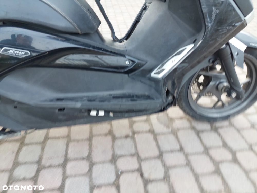 Yamaha X-max - 14