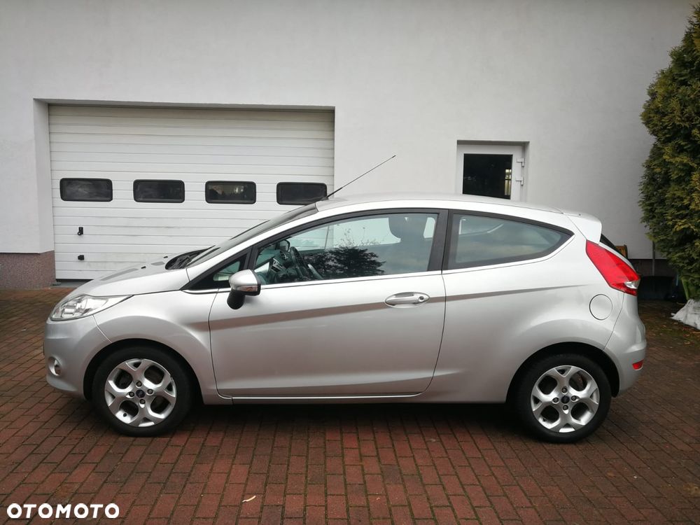 Ford Fiesta 1.25 Titanium - 8