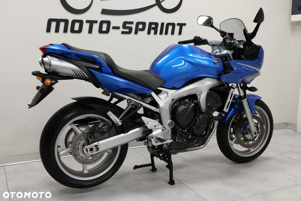 Yamaha FZ - 6