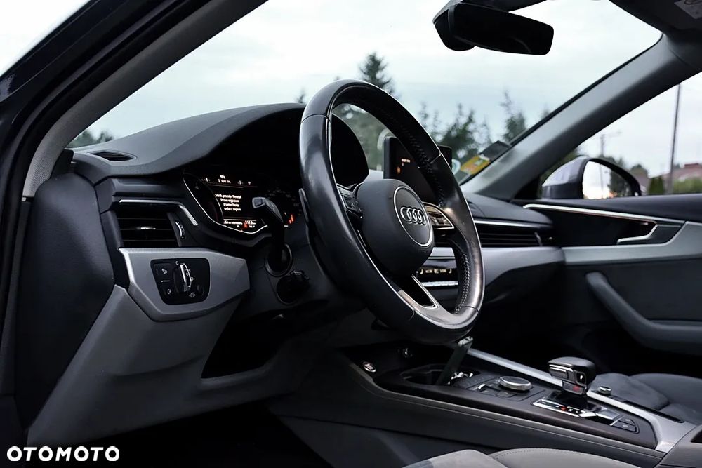 Audi A4 Avant 2.0 TDI Design S tronic - 17