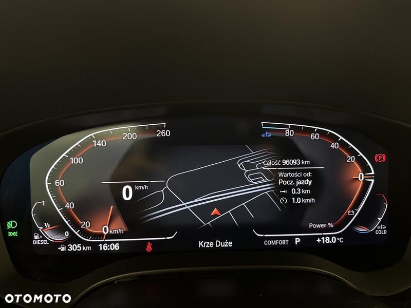 BMW Seria 5 520d xDrive mHEV - 14