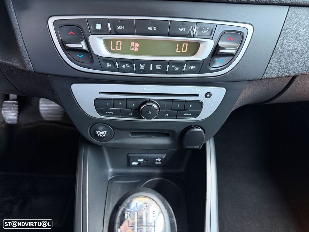 Renault Mégane 1.5 dCi Dynamique S SS - 11