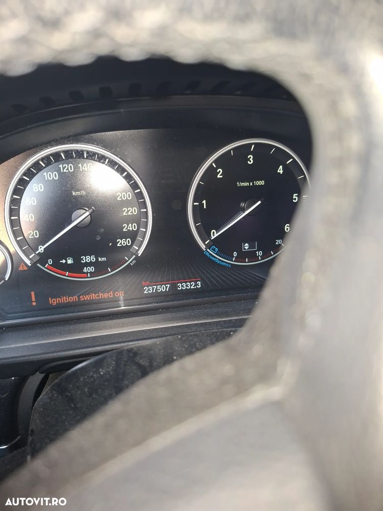 BMW Seria 5 518d - 6