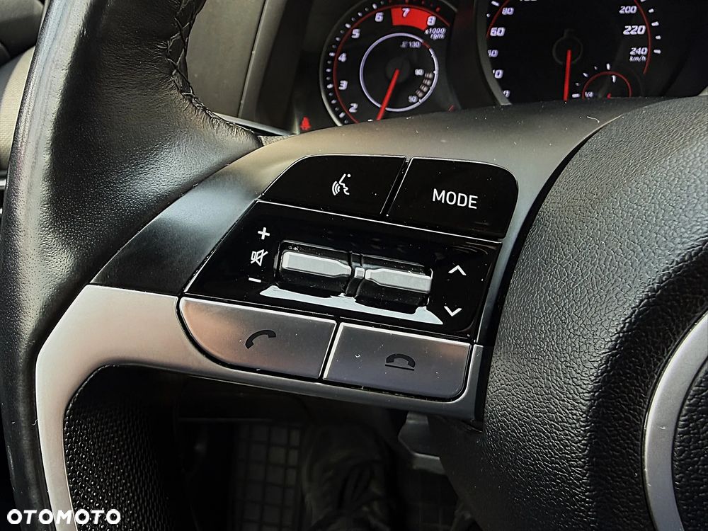 Hyundai Elantra 1.6 Smart CVT - 35