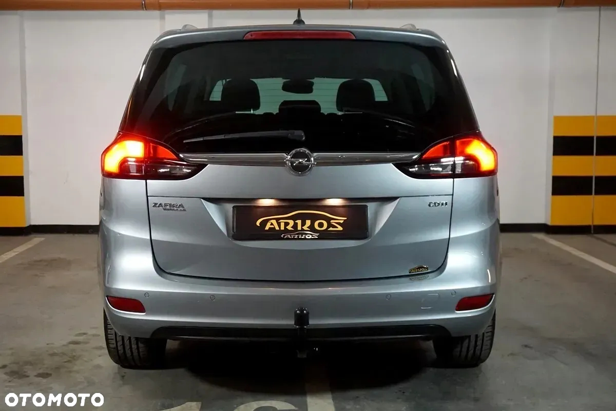 Opel Zafira - 12