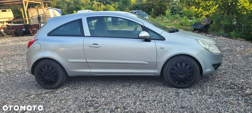 Opel Corsa - 30