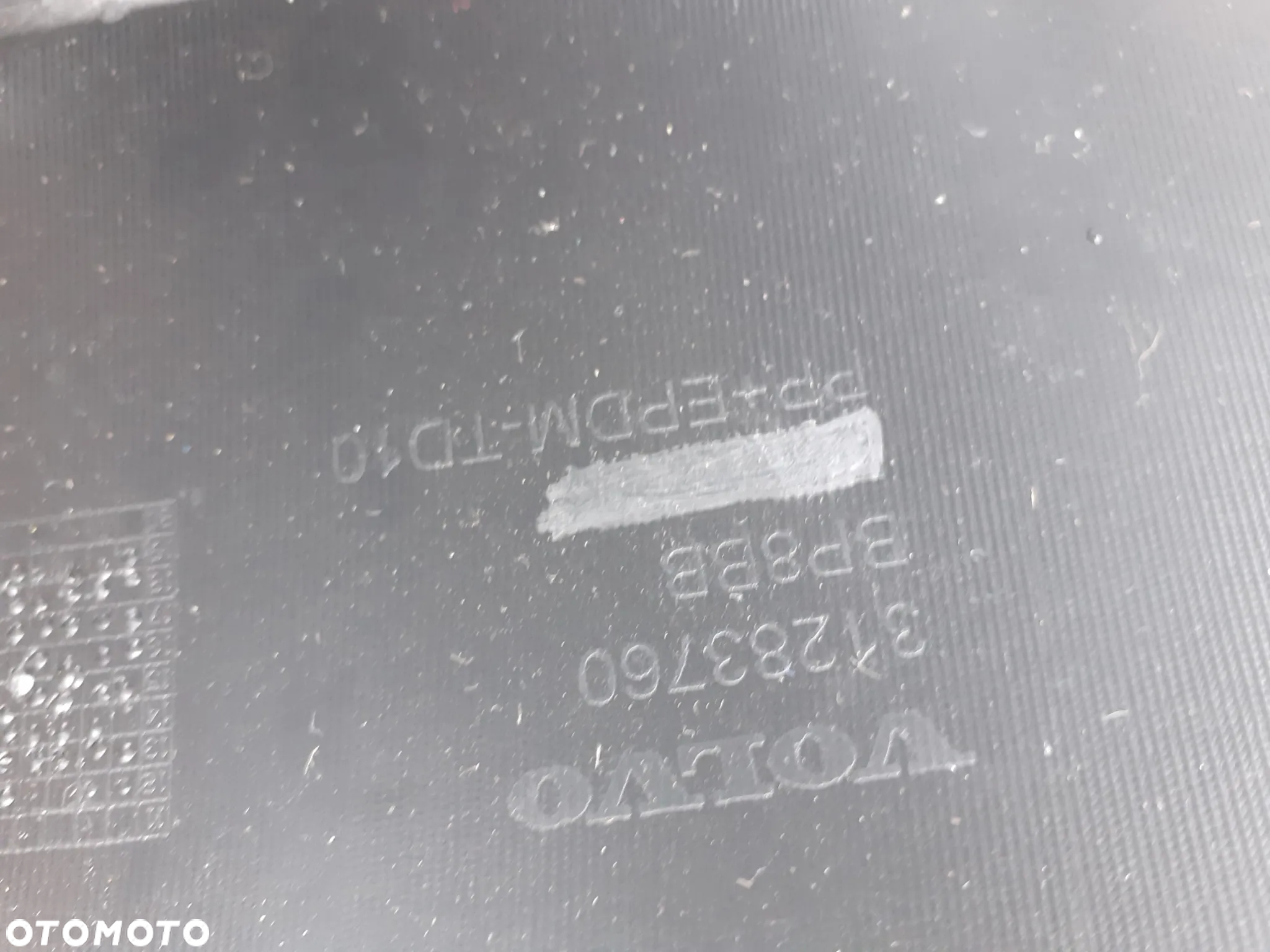 VOLVO V40 DOKŁADKA ZDERZAK TYŁ 13-18r. 31353271 - 9