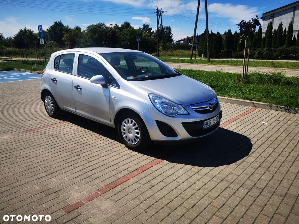 Opel Corsa 1.2 16V Cosmo - 5