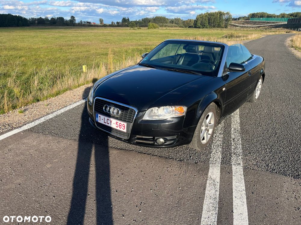 Audi A4 Cabrio 2.0 TDI DPF - 1
