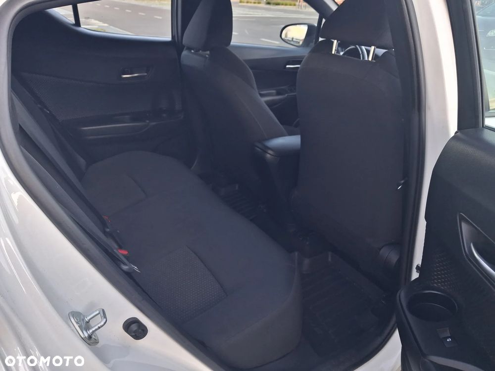 Toyota C-HR 1.2 T GPF Premium - 11