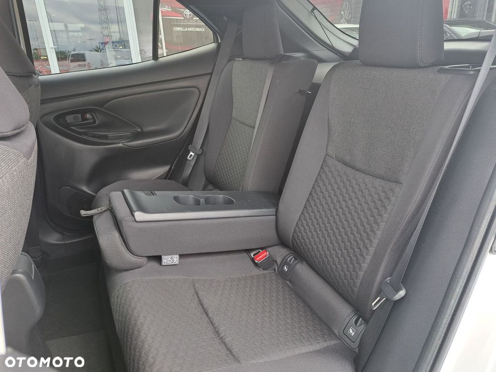 Toyota Yaris Cross Hybrid 1.5 Style - 19