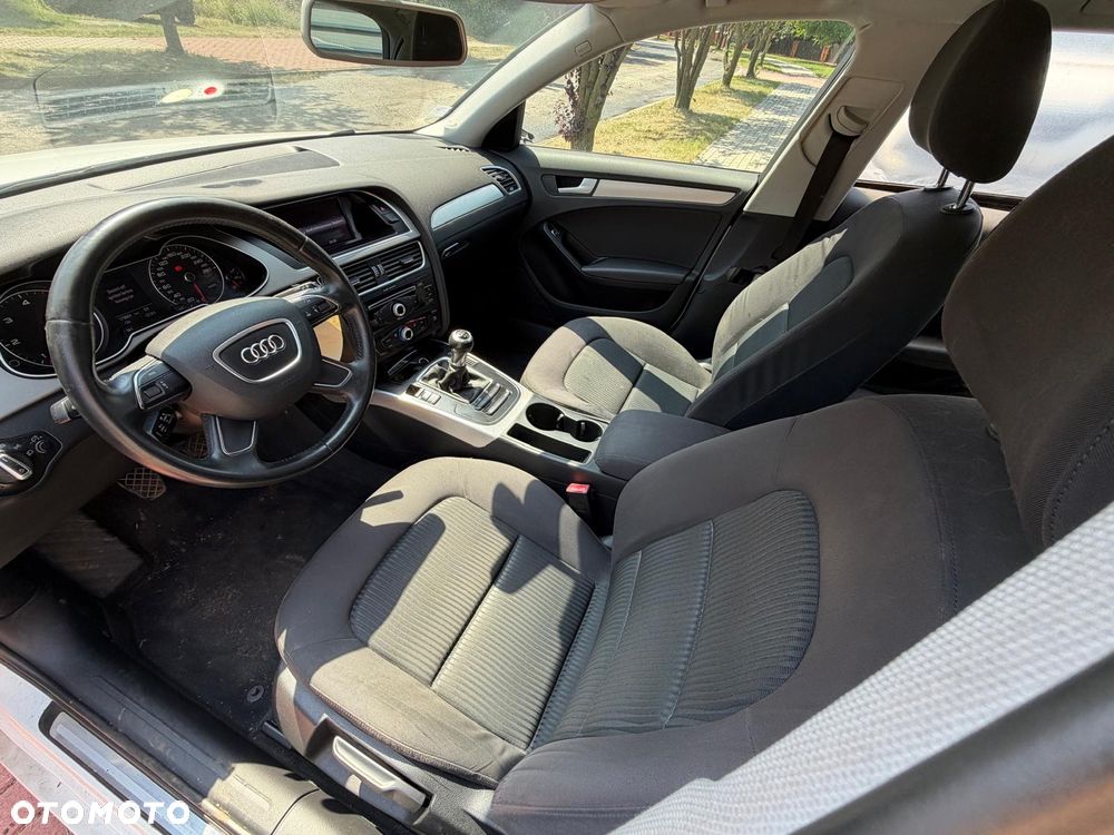 Audi A4 Avant 2.0 TDI DPF - 9