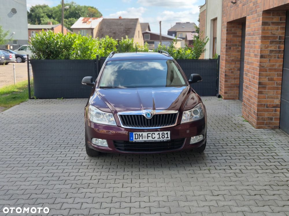 Skoda Octavia 1.6 Combi - 2