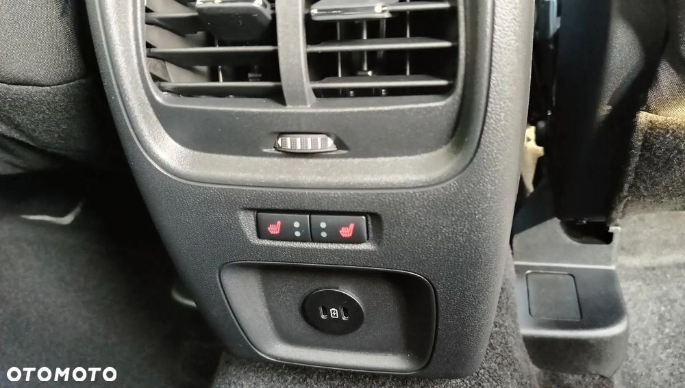 Ford Kuga 1.5 EcoBoost FWD ST-Line - 22