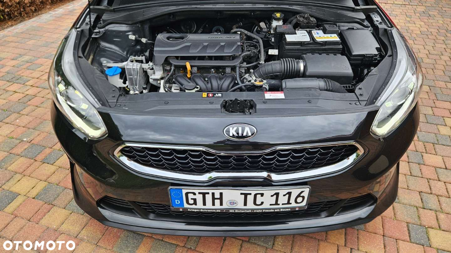 Kia Ceed - 22