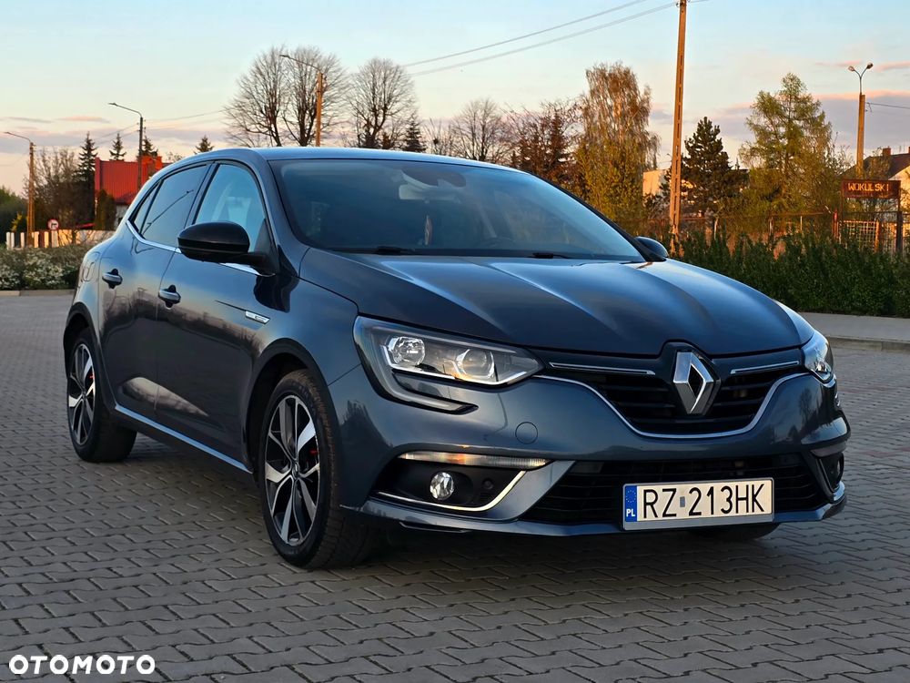 Renault Megane 1.5 Blue dCi R.S Line EDC - 11