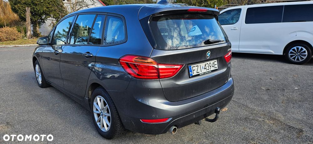 BMW Seria 2 216d Advantage - 4