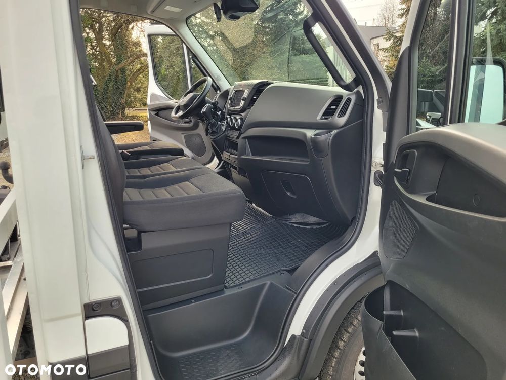 Iveco Daily GSC Autolawet 3.0 180hp,automat 2024r.  Polski salon 1 właściciel gwarancja 2 lata - 12