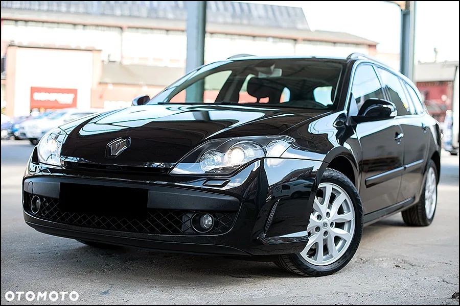 Renault Laguna - 1