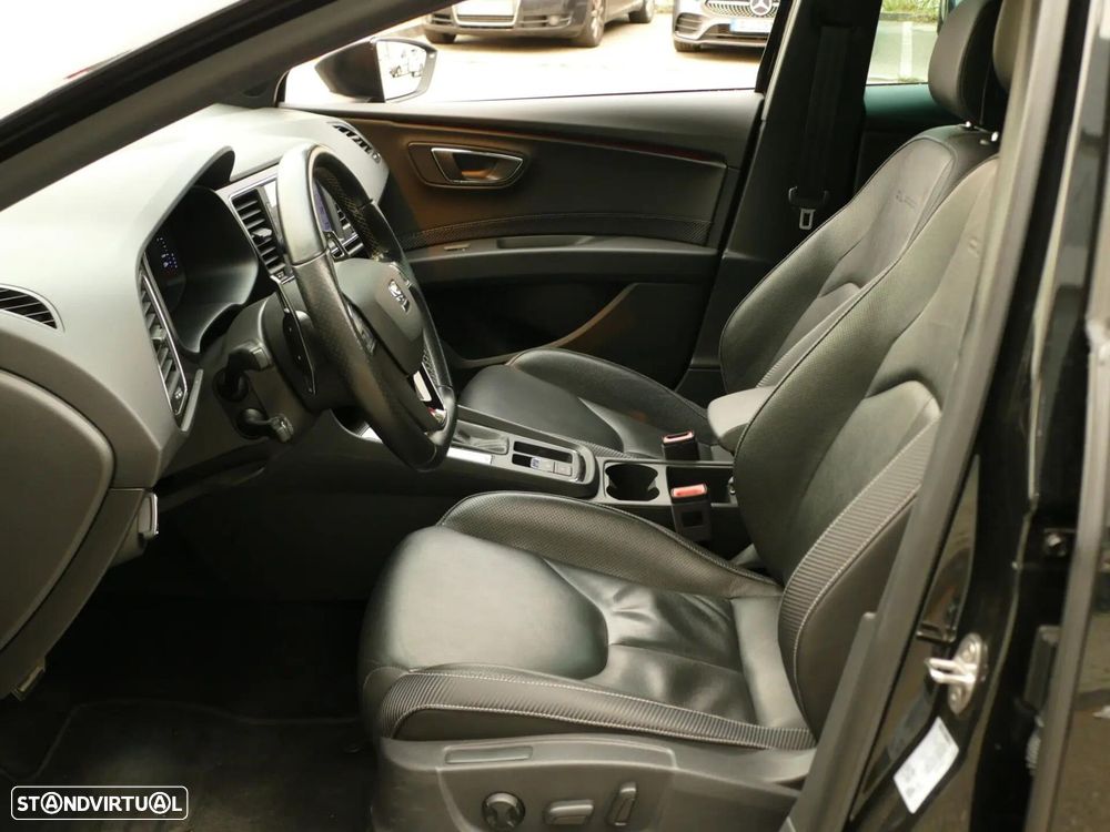 SEAT Leon 2.0 TSI Cupra DSG S/S - 32