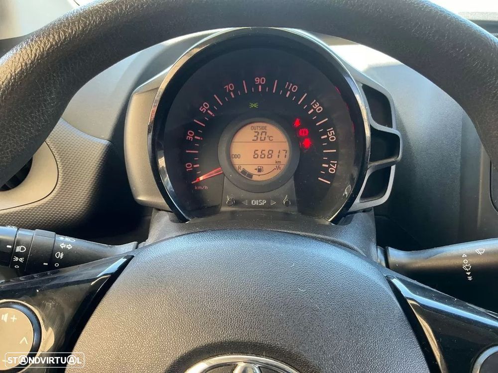 Toyota Aygo 1.0 - 6