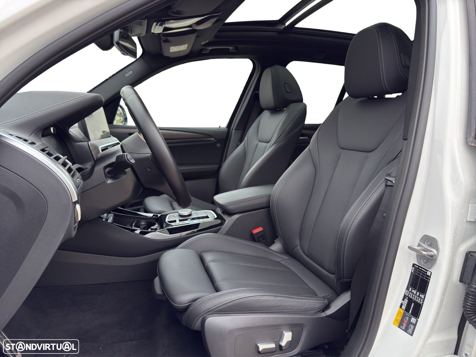 BMW iX3 M Sport Inspiring - 11