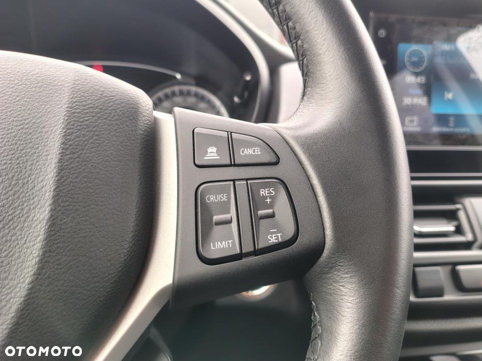 Suzuki S-Cross - 23