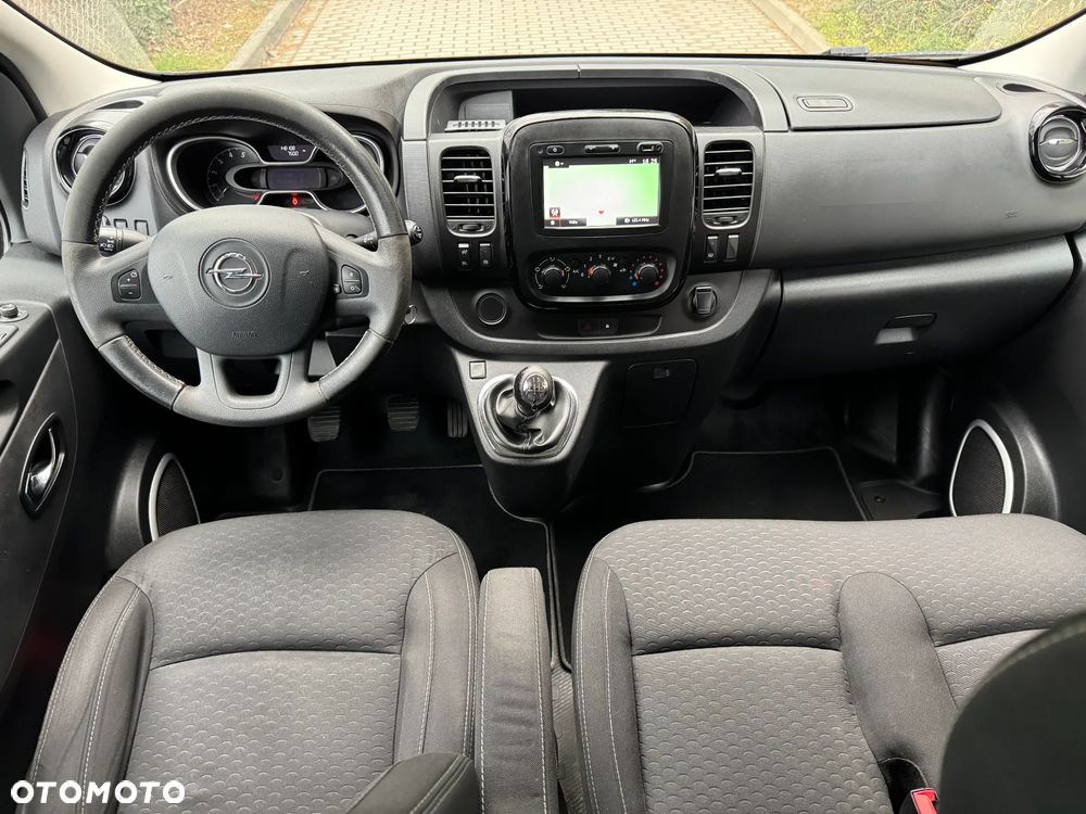Opel Vivaro - 13