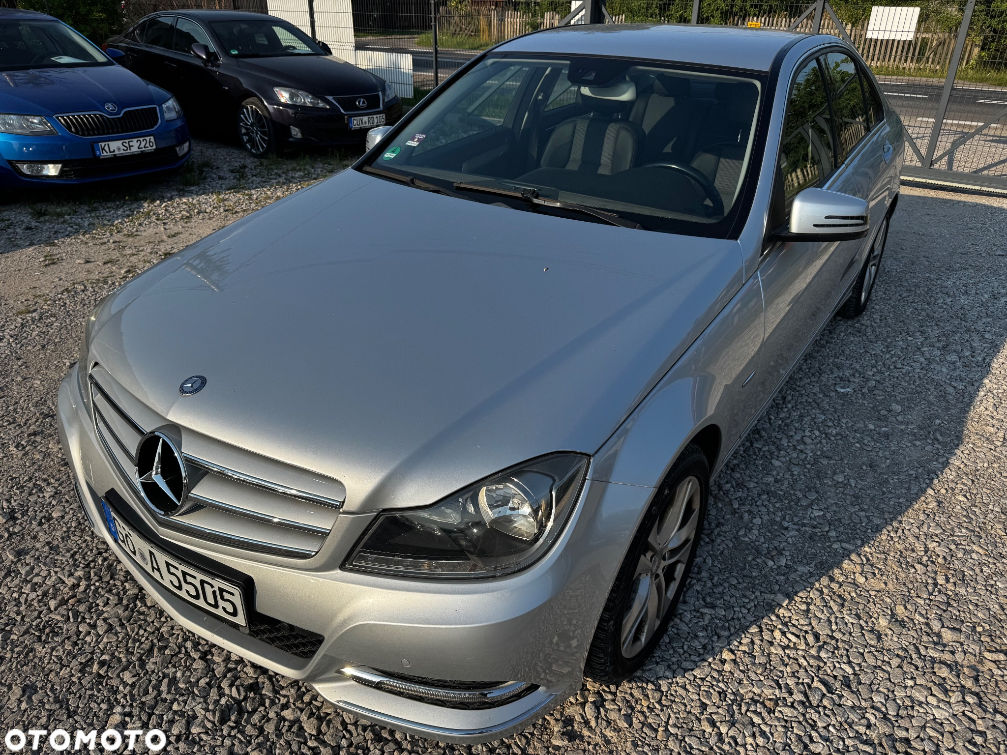Mercedes-Benz Klasa C 200 CGI BlueEff Avantgarde - 9