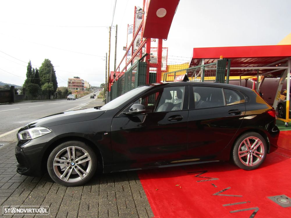 BMW 116 d Pack Desportivo M - 8