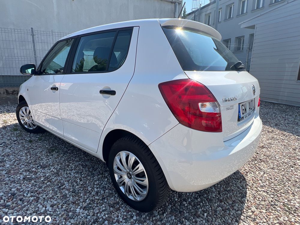 Skoda Fabia 1.2 HTP Active - 8