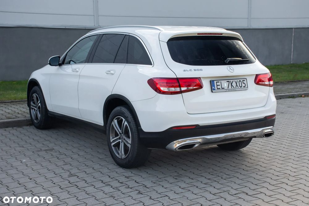 Mercedes-Benz GLC - 6
