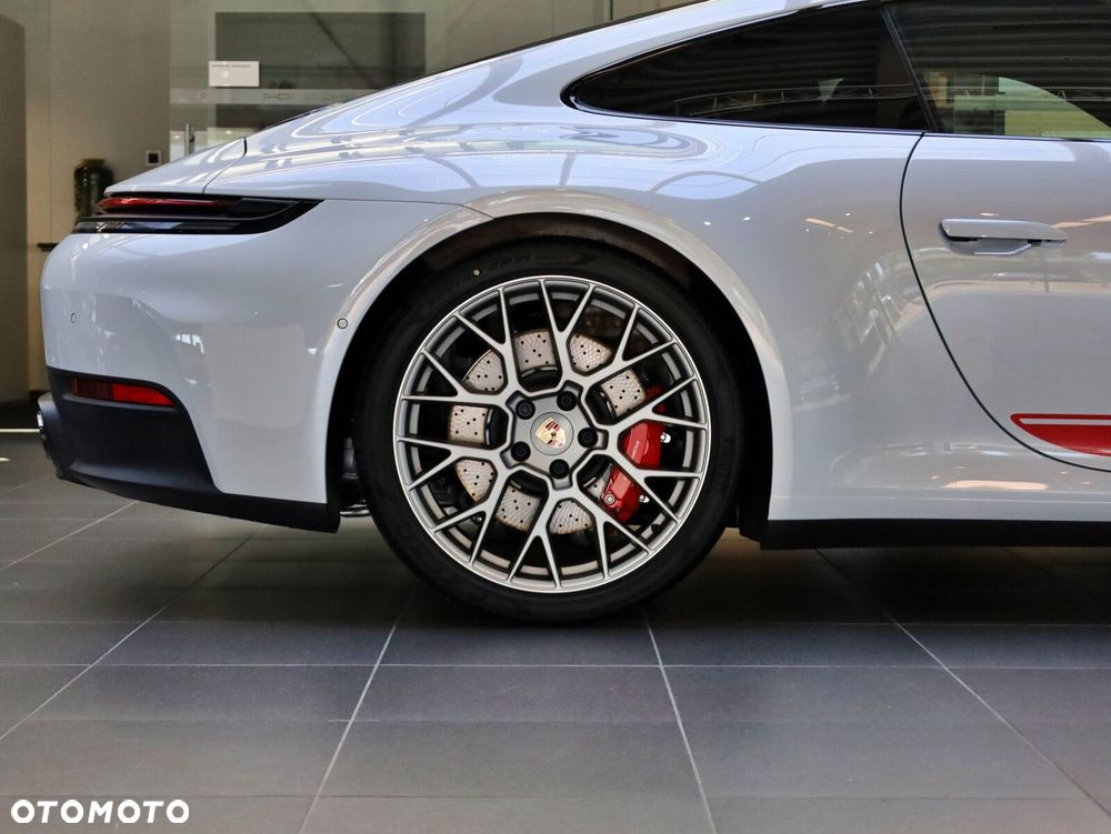 Porsche 911 - 10