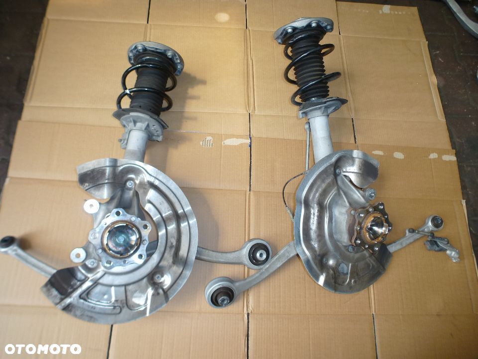 AMORTYZATOR ZWROTNICA WAHACZ  LEWA LUB  PRAWA STRONA ZAWIESZENIA BMW M2 M3 M4 F80 F82 F87 - 1