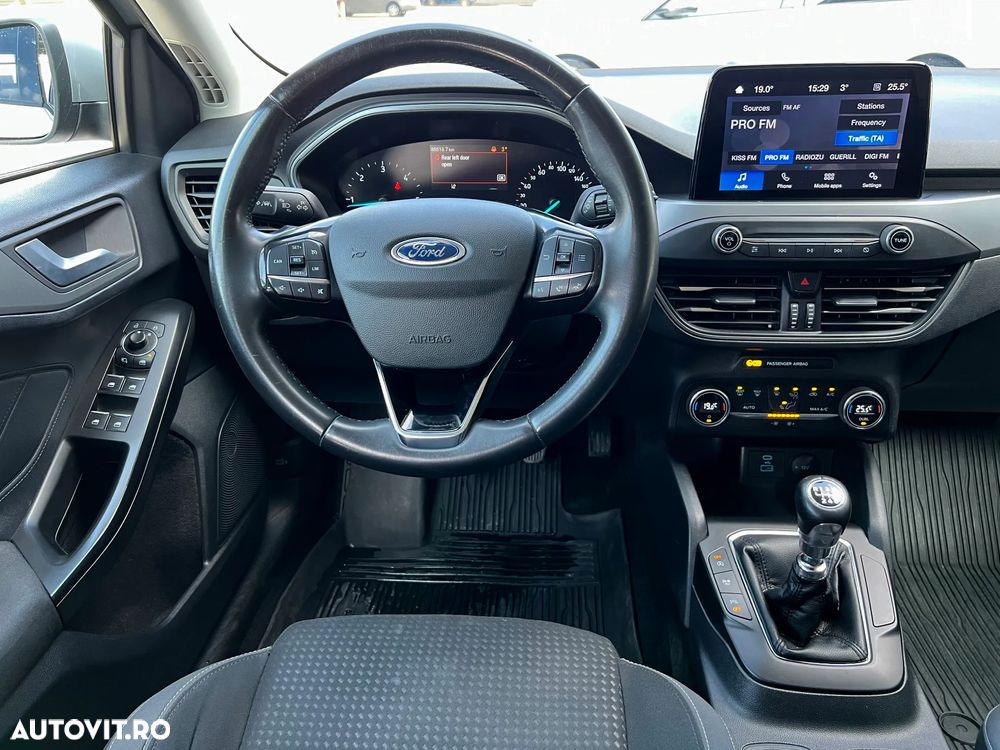 Ford Focus 1.5 EcoBlue Titanium Business - 15