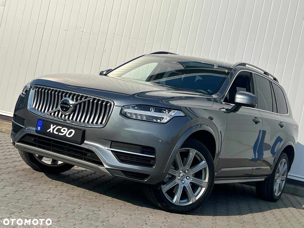 Volvo XC 90 - 9