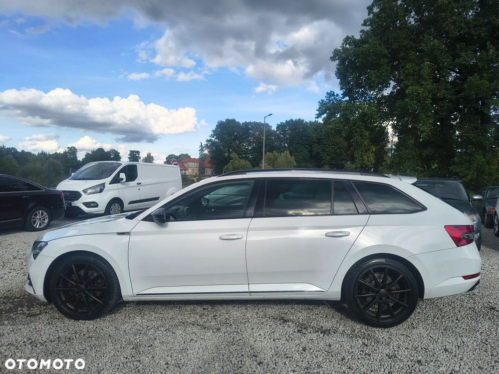 Skoda Superb 2.0 TDI DSG Sportline - 9