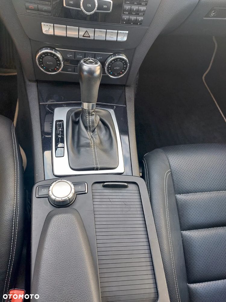 Mercedes-Benz Klasa C - 8