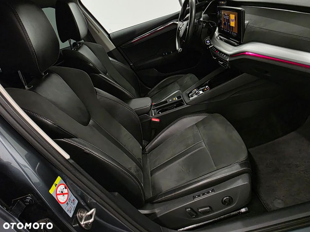 Skoda Octavia 2.0 TDI DSG Exclusive Plus - 20