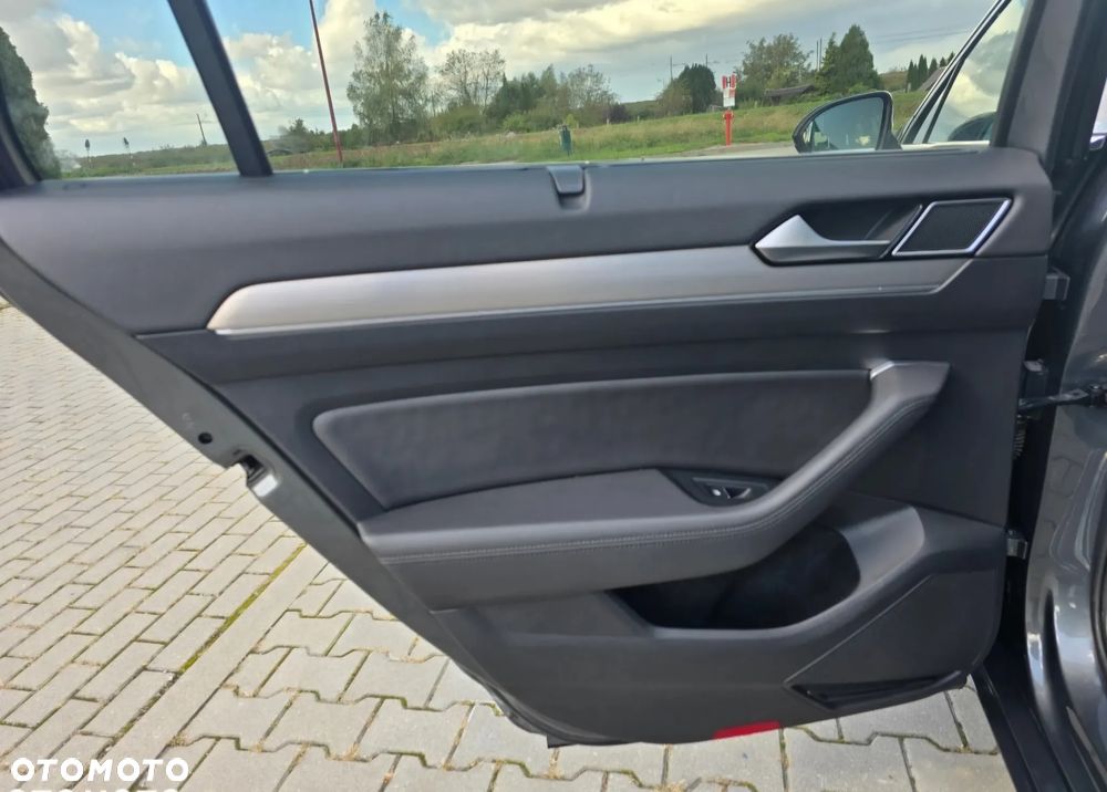 Volkswagen Passat 1.8 TSI BMT Highline DSG - 14