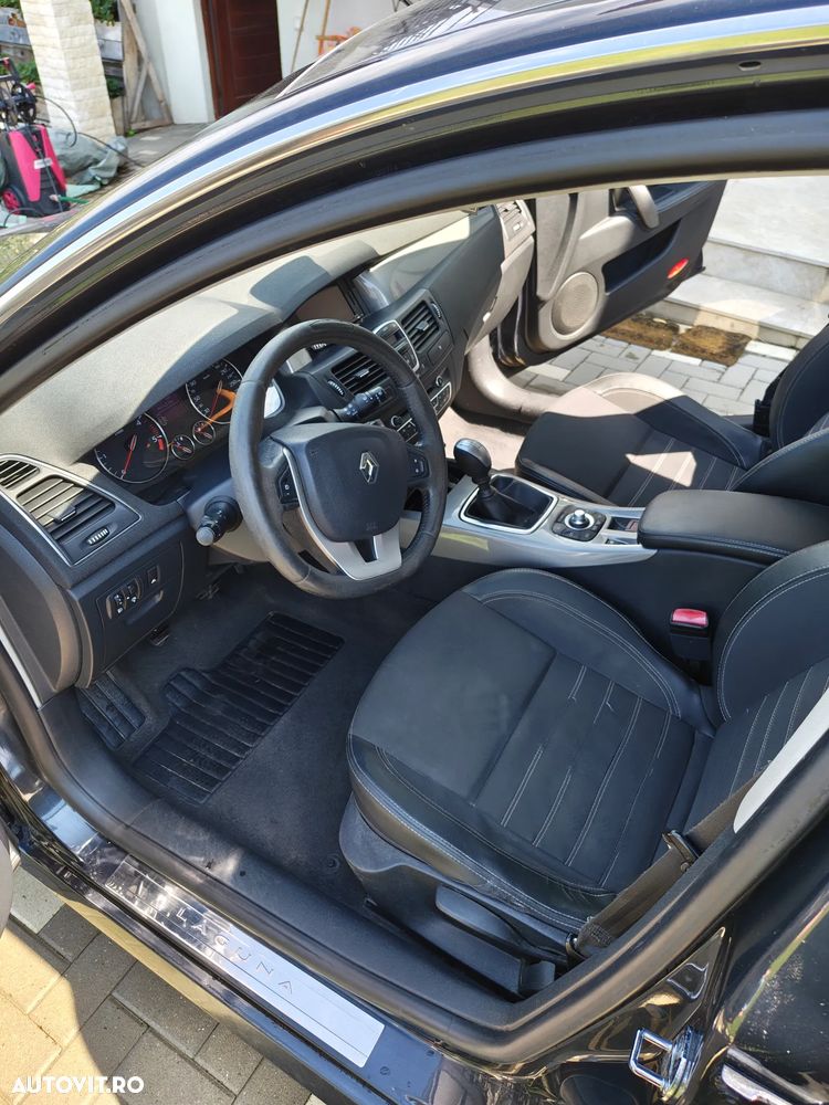 Renault Laguna - 9