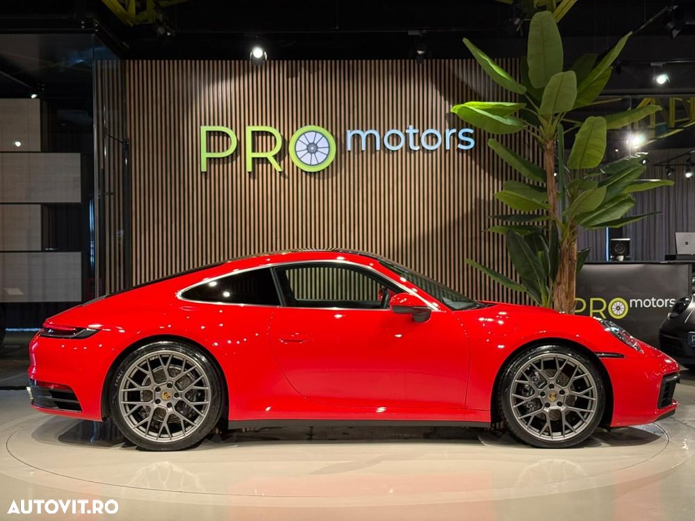 Porsche 911 4 PDK - 11