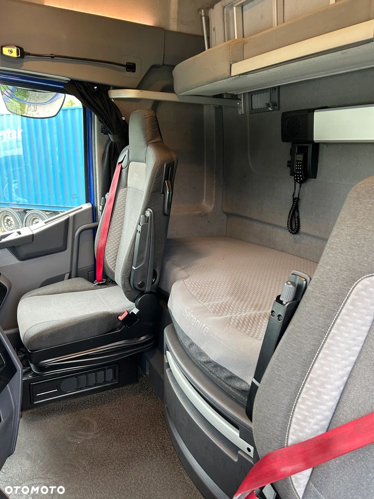 Renault Renault Trucks T HIGH T4X2 X-LOW 13L E6 - 13