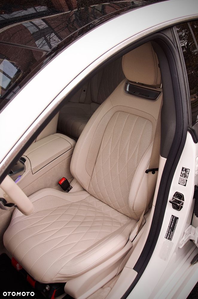 Mercedes-Benz AMG GT 43 4-Matic+ - 18