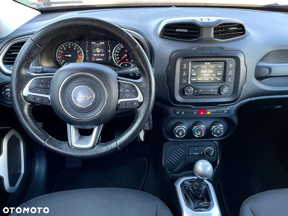 Jeep Renegade 1.6 E-TorQ Longitude - 8
