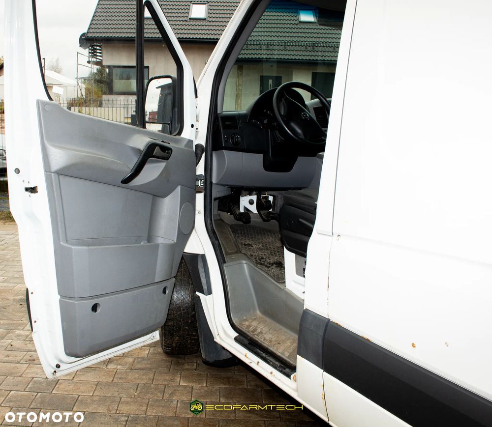 Volkswagen CRAFTER - 11