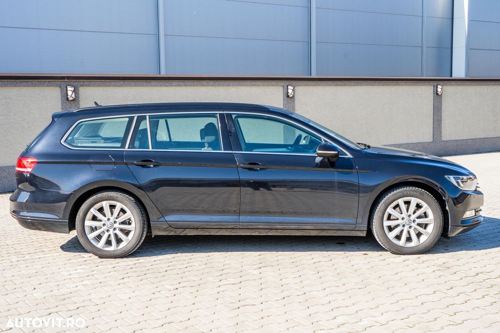 Volkswagen Passat 2.0 TDI SCR DSG Highline - 16