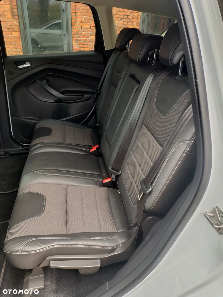 Ford Kuga 2.0 TDCi 4x4 Individual - 14