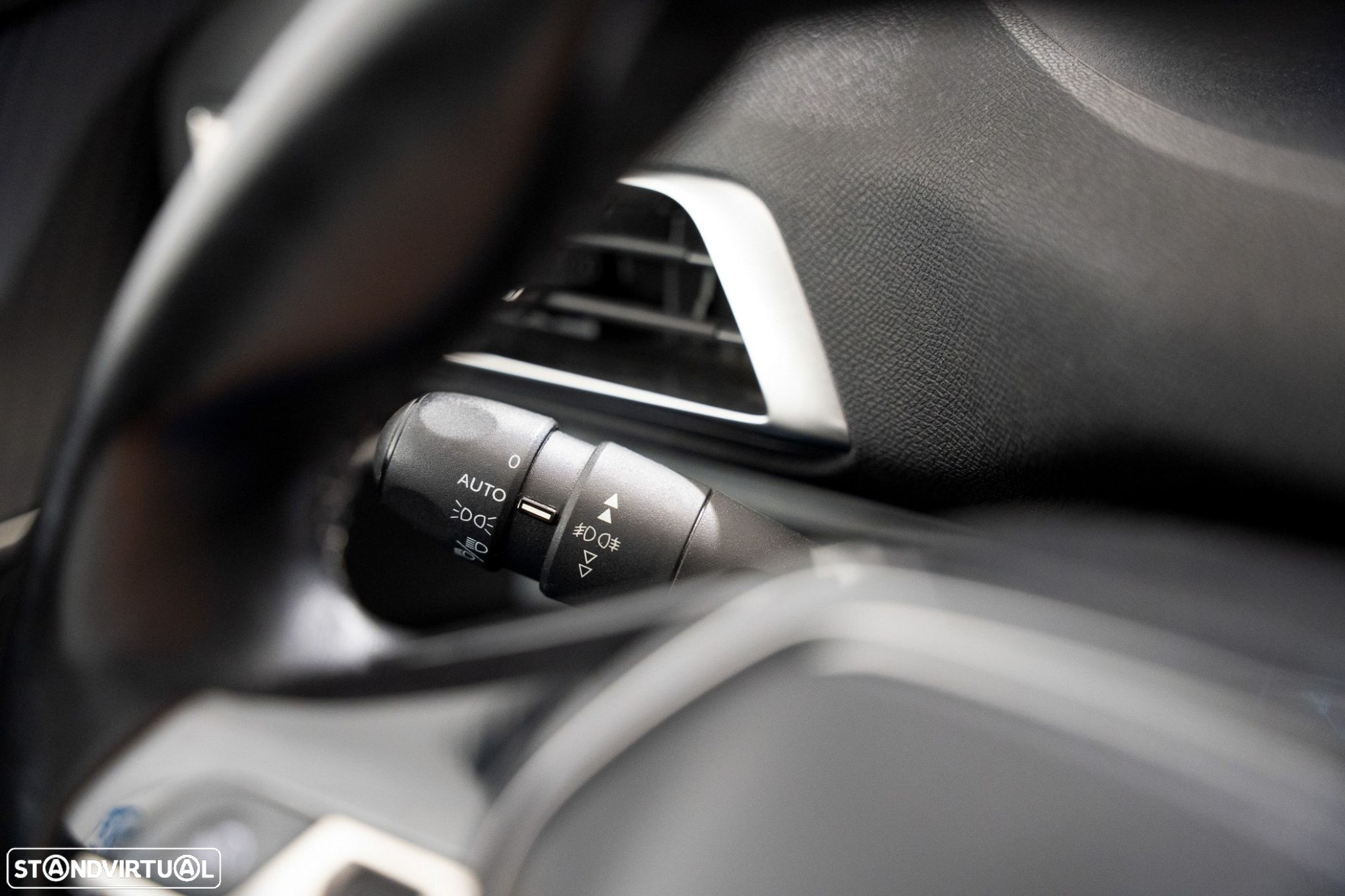 Peugeot 5008 1.2 PureTech Allure - 10