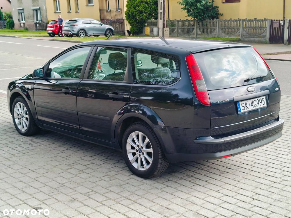 Ford Focus TDCi Ghia - 9